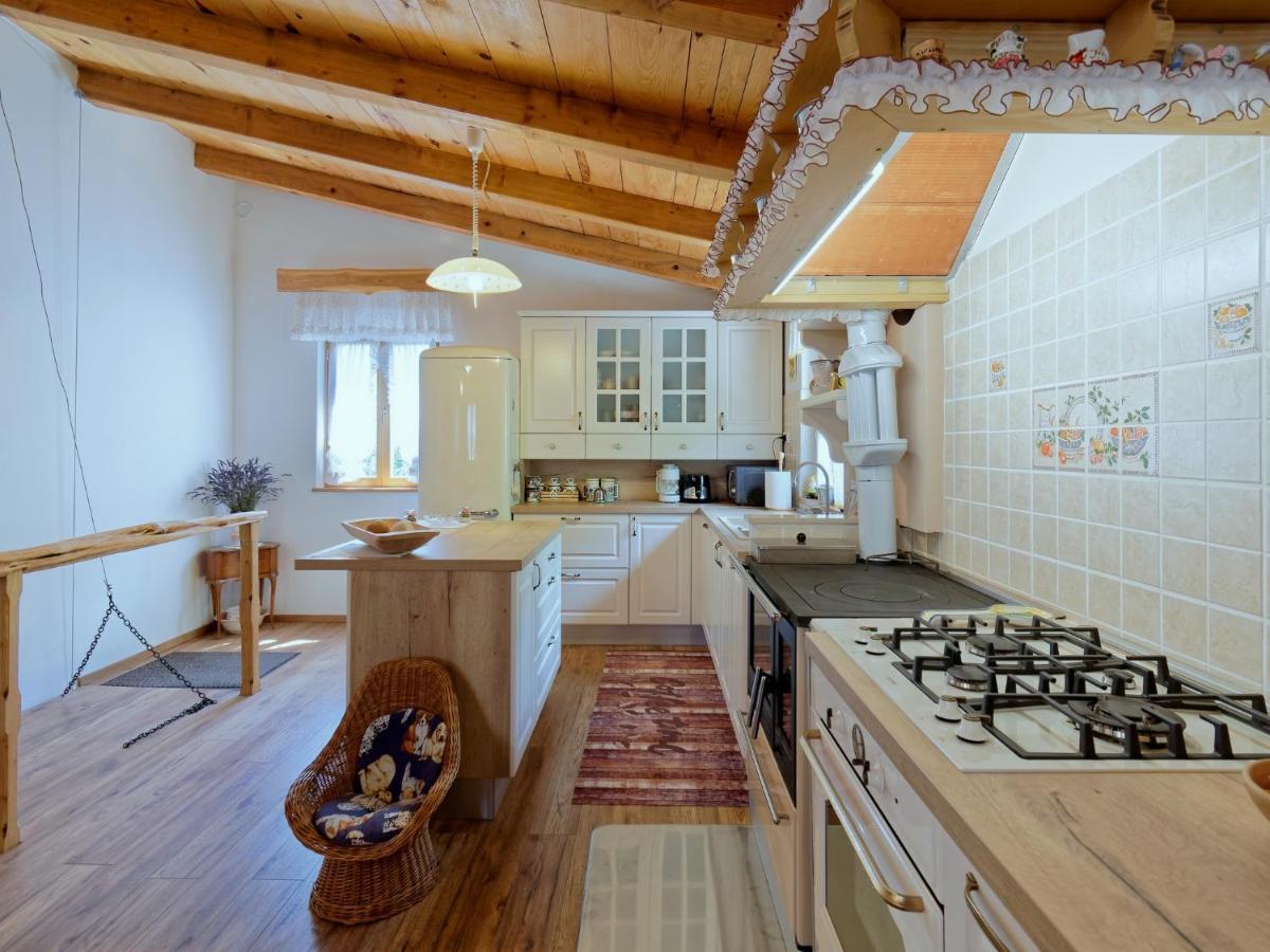 Casa Mira By Rent Istria Villa Pazin Exterior photo
